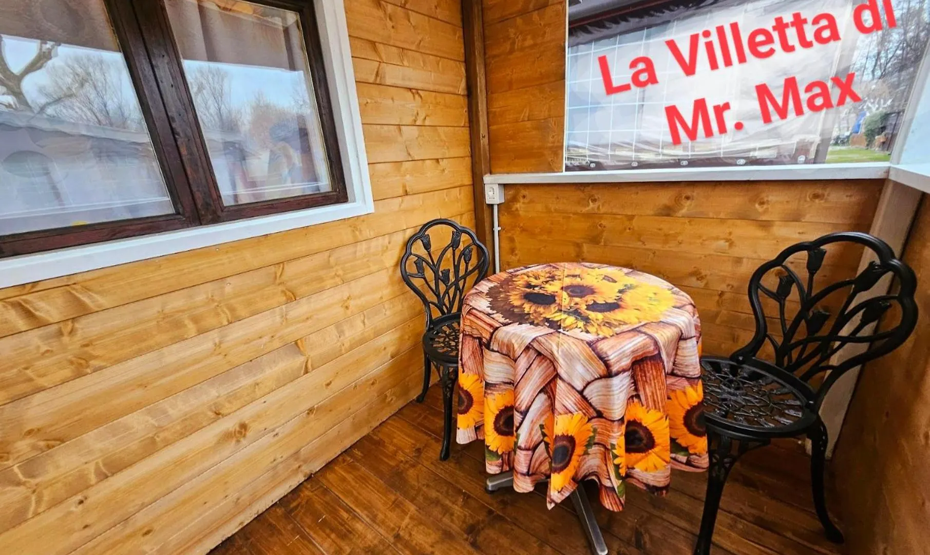 La Villetta Di Mr Max Merone 0*,  Olaszország